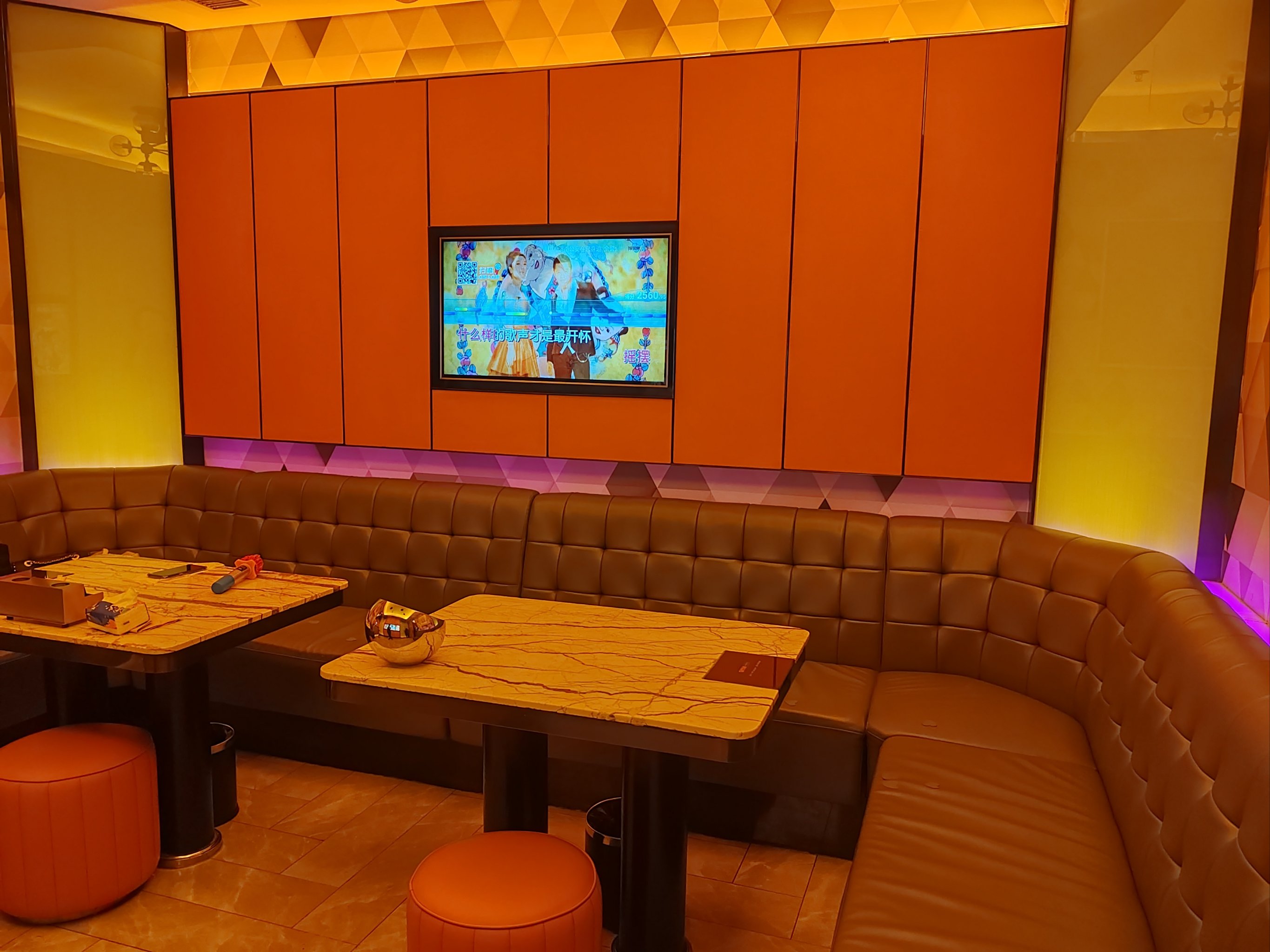 来宾商务ktv环境好商务ktv好吗选择指南-兴宾区ktv预定